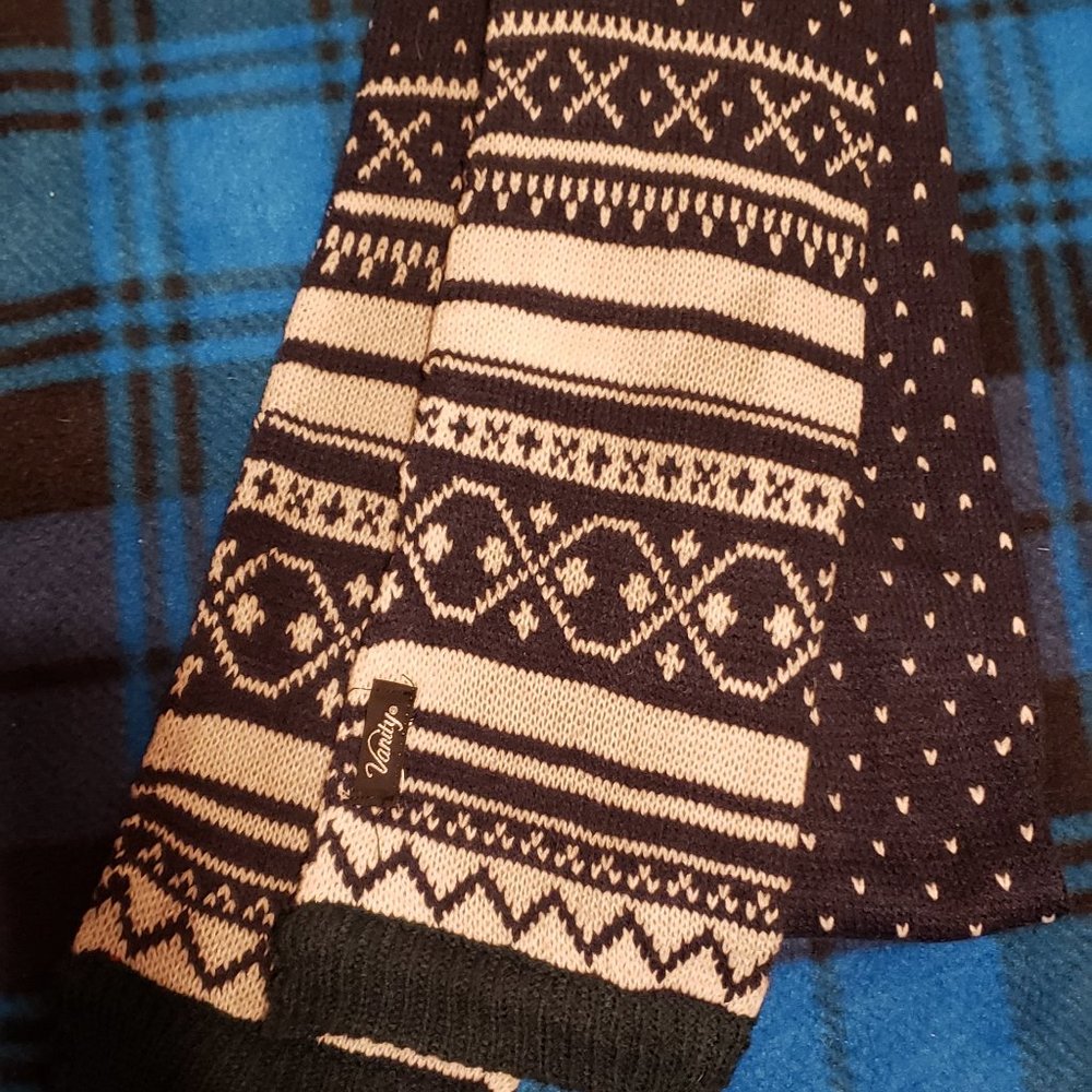 Vanity, Scarf, Navy Blue & White, NWOT